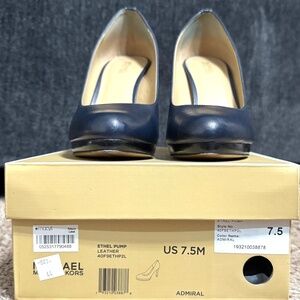 MICHAEL Michael Kors ETHEL Leather Platform Pump - 7.5